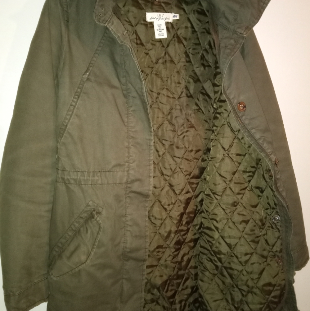 H&M L.O.G.G Quilted lined Coat/size 2 / Green / w hood